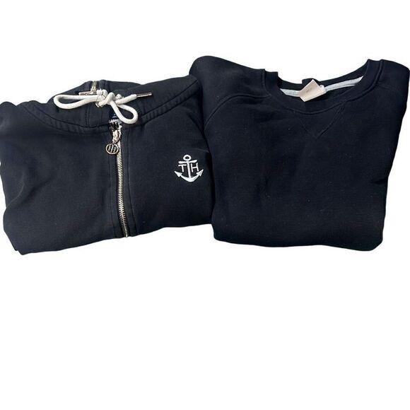 Tommy Hilfiger Other - men’s unisex small black hoodie and crewneck lot of 2